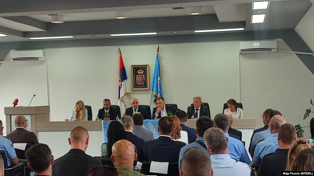 Seanca e përbashkët e kuvendeve komunale të katër komunave në veri të Kosovës. Zveçan, 24 gusht 2022.