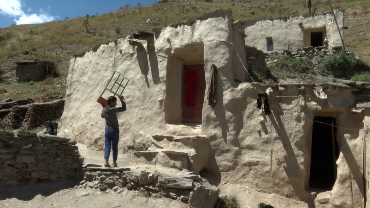 В един отдалечен район на Таджикистан местните жители говорят на