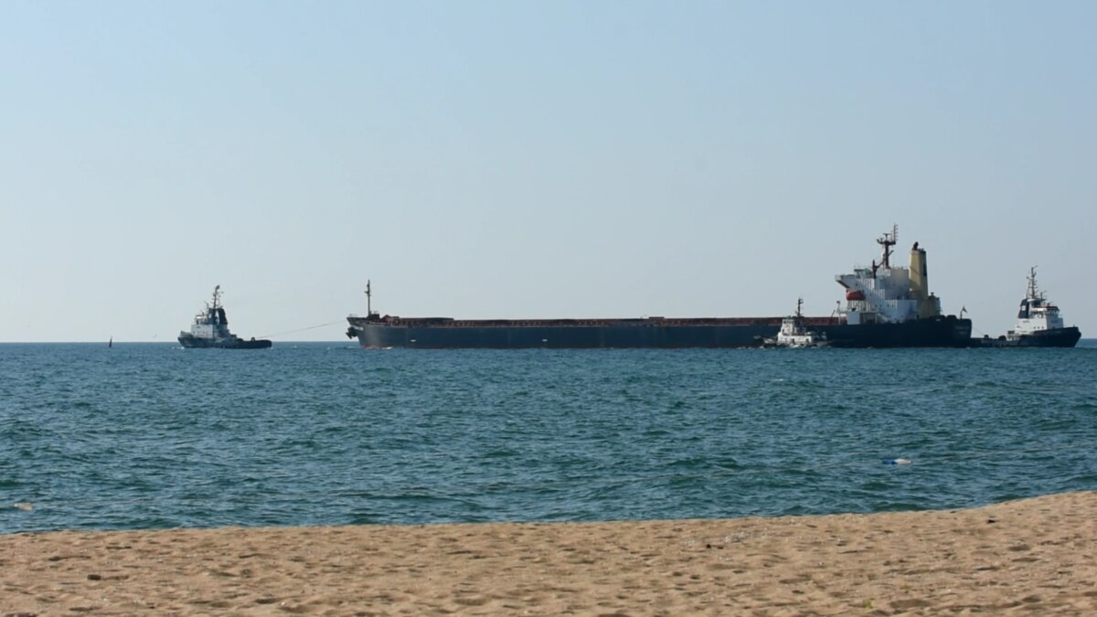 З порту під Одесою вийшло найбільше з 24 лютого судно із продовольством