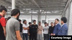 Tajik migrants on Sakharovo
