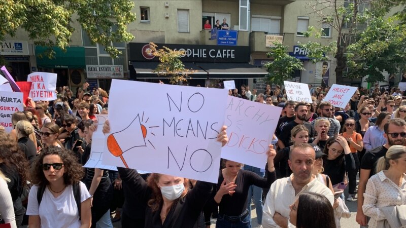 Protestë në Prishtinë kundër dhunës ndaj grave dhe vajzave 