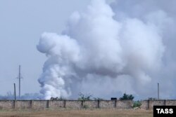Взрыв на российском военном объекте в крымском селе Майское, 16 августа 2022 года