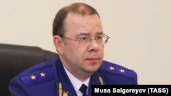 Moscow’s chief prosecutor, Denis Popov (file photo)
