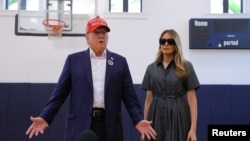 Donald Trump dhe bashkëshortja e tij, Melania.