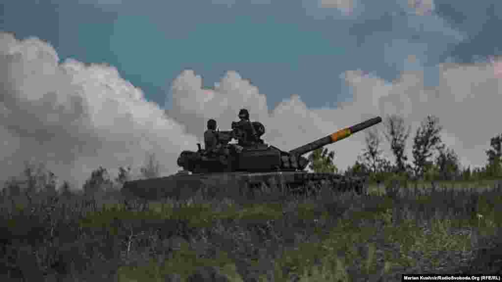 A Ukrainian tank moves into firing position in the Donetsk region. Tanks remain an&nbsp;indispensable fighting tool in providing support for the infantry. With their potent firepower, mobility, and ability to operate in any terrain or weather conditions, Ukraine&#39;s tanks are finding new relevance as they engage their Russian foes in the contested Donbas.