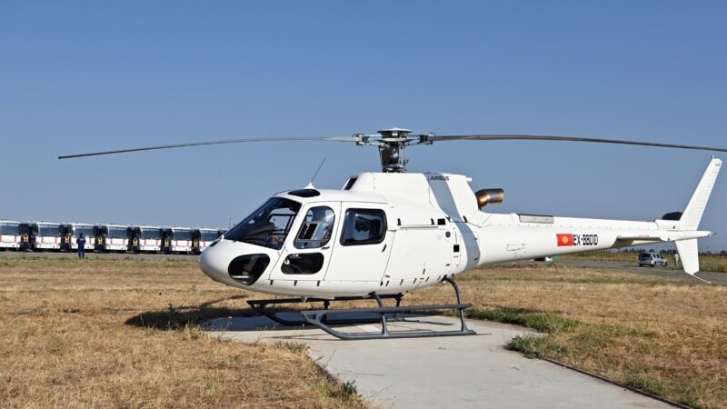 МЧС получил новый вертолет и спецтехнику