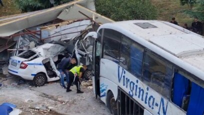 Шофьорът управлявал автобуса с мигранти който катастрофира в Бургас и