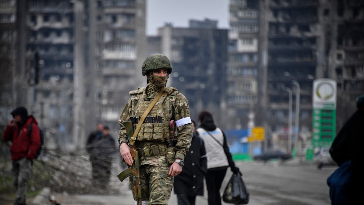 Назад в оккупацию. Почему украинцы возвращаются в захваченные города юга  Украины?