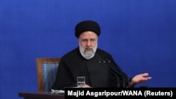 ابراهیم رئیسی می‌گوید خواستار رفع تحریم‌ها علیه ایران است