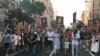 Saopštenje vlade o otkazivanju Evroprajda uslijedilo je nakon demonstracija građana 27. avgusta u Beogradu protiv tog događaja.