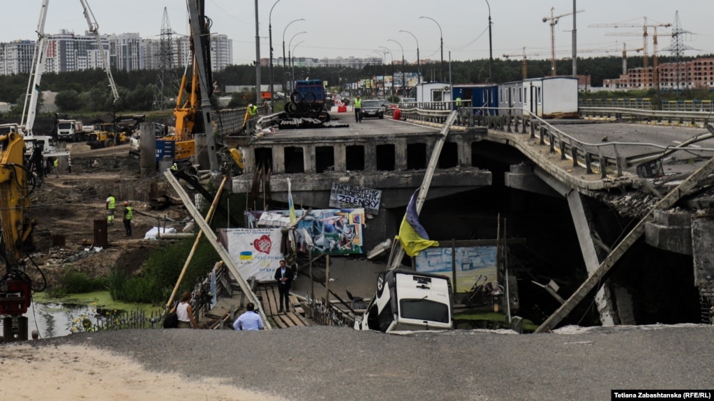 Ukraine -- Destroyed Irpin bridge