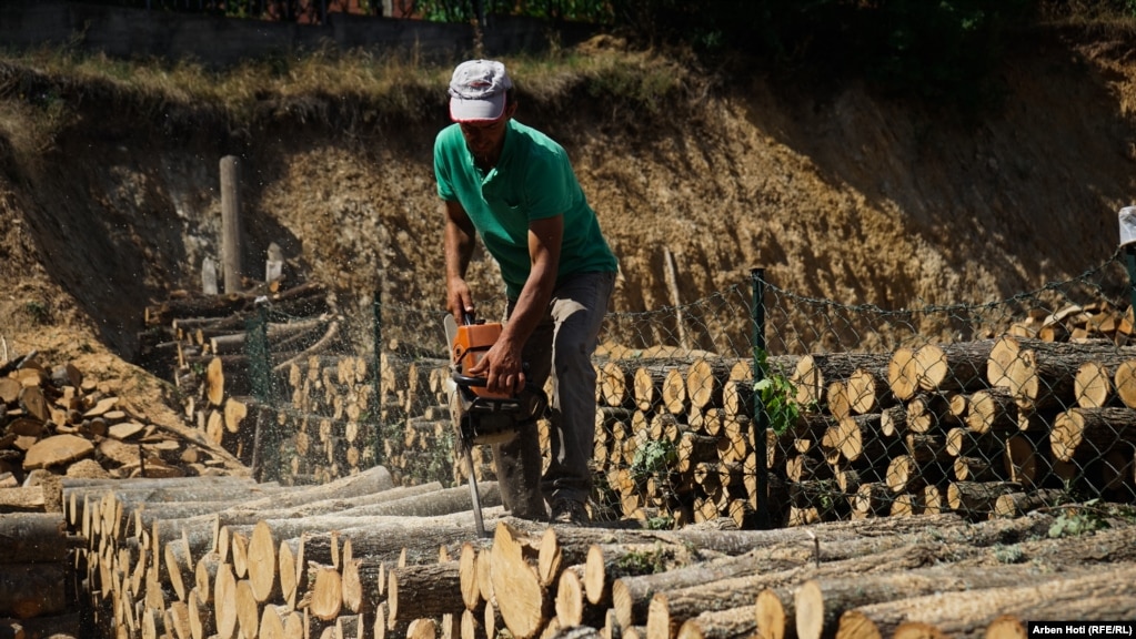 Çmimet për një metër kub dru kanë shkuar deri në 70 euro.