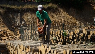 Çmimet për një metër kub dru kanë shkuar deri në 70 euro.