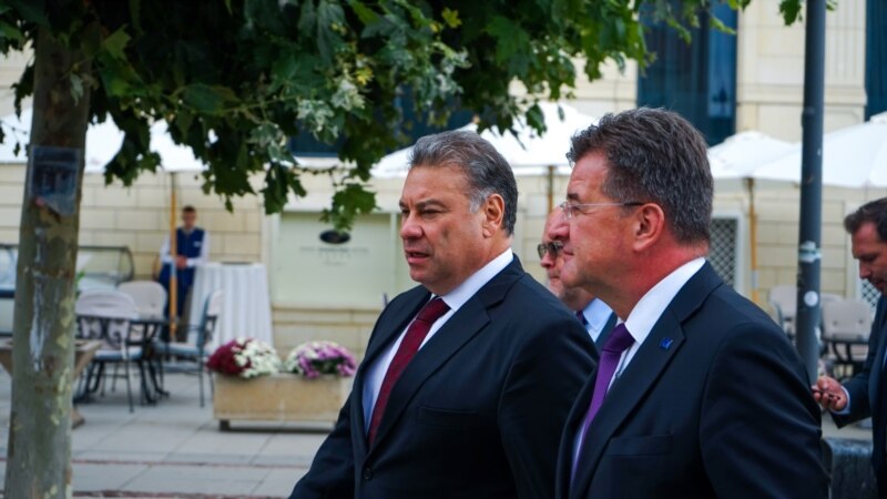 Escobar dhe Lajçak këtë javë në Kosovë dhe Serbi