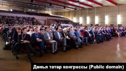 В работе VIII съезда Всемирного конгресса татар приняли участие более 1 500 делегатов и гостей из 76 регионов России и 35 стран ближнего и дальнего зарубежья. 