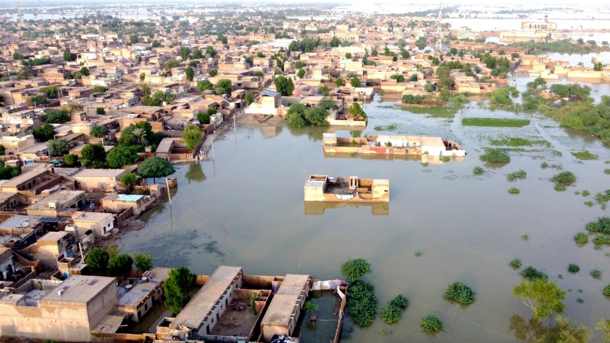 Pakistan Appeals For Further International Aid In Its 'Hour Of Need' After Floods - Vimarsana News