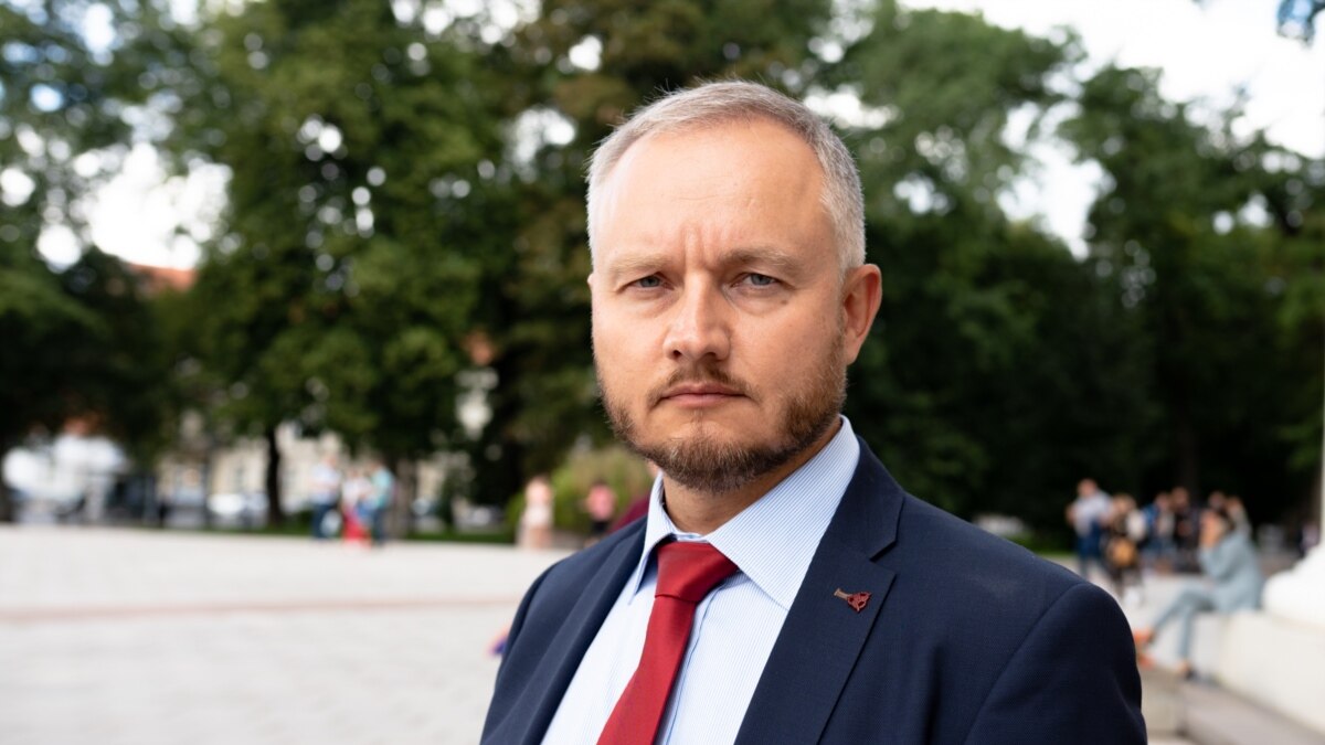 Азараў: У ByPol ёсьць плян на выпадак сьмерці Лукашэнкі, і ён не ...