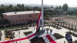 Площадь флага в Муминабаде, открытая с участием президента, превратилась в заброшенное место 