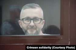 Нариман Джелялов во время заседания суда по его делу. Крым, 29 августа 2022 года