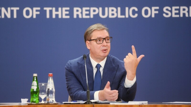 Vučić kazao da se Srbija drži sadašnjeg zaključka o sankcijama Rusiji