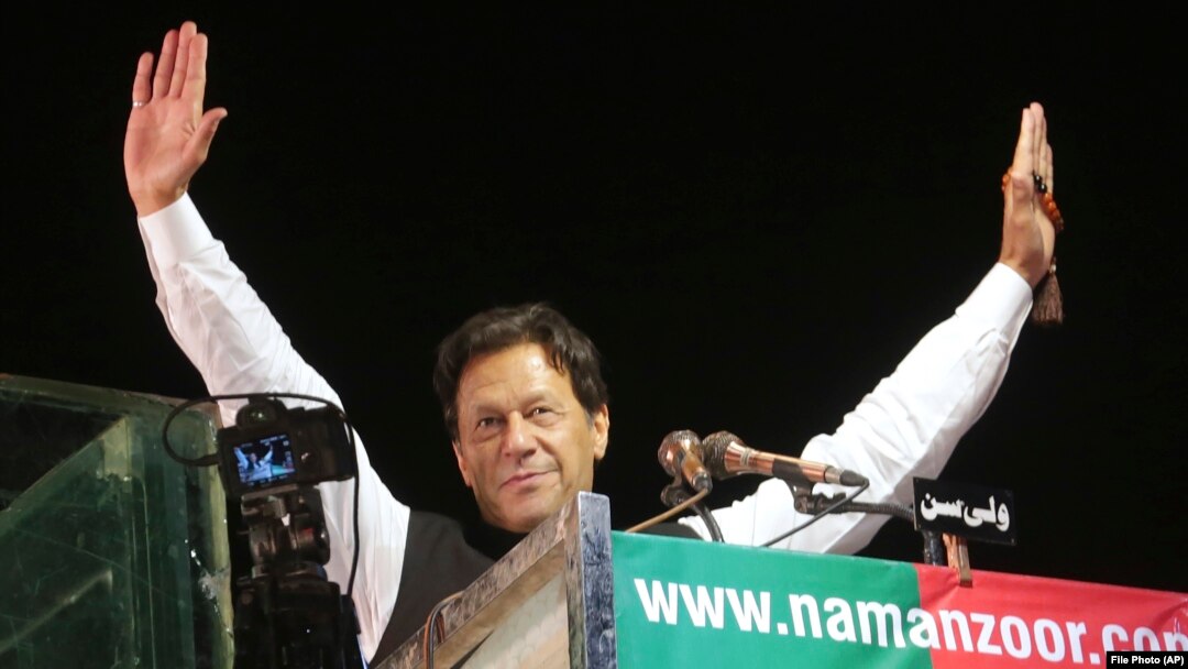 Imran Khan has been delivering speeches to gatherings across the country as he pushes for new elections. (file photo)