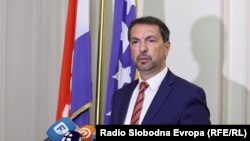 Marinko Čavara, predsjednik Federacije BiH na konferenciji za medije 11. avgusta 2022.