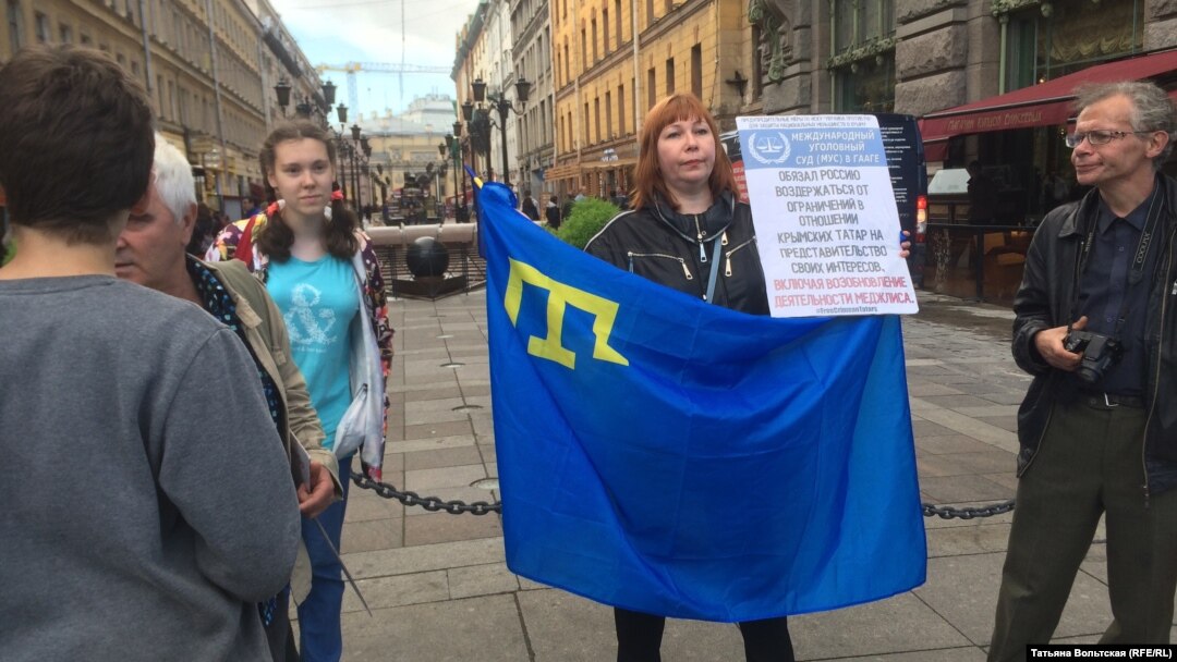 Пикет в поддержку крымских татар. Петербург, 18 июля 2017 г.