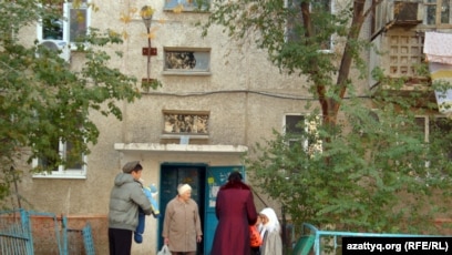 Тығыз анусқа ену