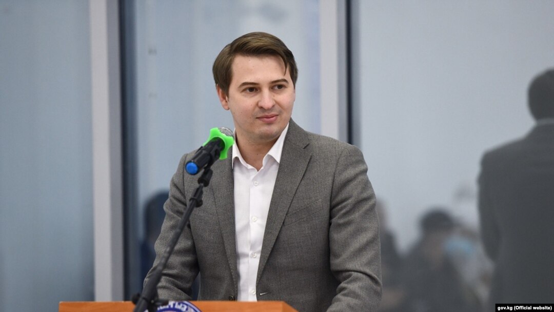 Артем Новиков.