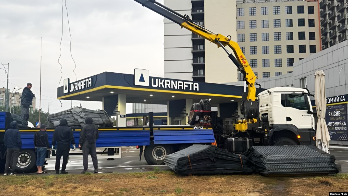 Паливні компанії в Україні посилюють захист автозаправних комплексів, зокрема в Києві