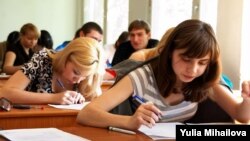 Studenţi la USM, la examen