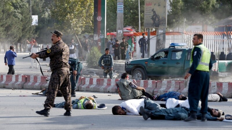 Најмалку 25 загинати во самоубиствен напад во Кабул  