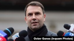 Candidatul USR, Cătălin Drulă, a declarat că a votat „pentru un nou început pentru orașul nostru”.