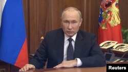 Владимир Путин объявляет о начале мобилизации в России