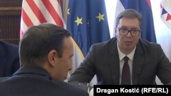 Senator Kris Marfi (levo) na sastanku sa predsednikom Vučićem, Beograd, 2019.