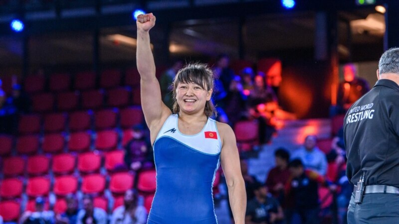 Күрөш (U-23): Мээрим Жуманазарова Азия чемпиону болду