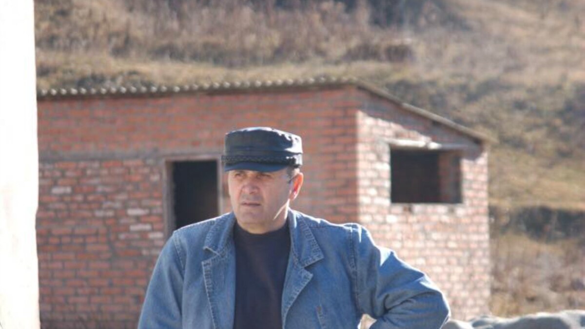 В Чечне сносят дом Оюба Титиева