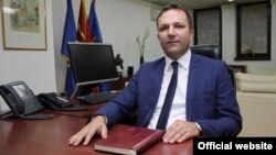 Оливер Спасовски, министер за внатрешни работи на Македонија. 