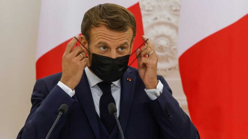 Presidenti francez, Emmanuel Macron infektohet me koronavirus 