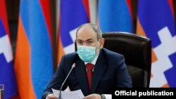 Armenia -- Prime Minister Nikol Pashinian speaks at a meeting in Yerevan, June 19, 2020.