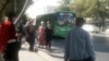 Автобусная остановка в Ашхабаде, ноябрь, 2020