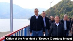 Predsednik Kosova u obilasku jezera Gazivode na severu Kosova