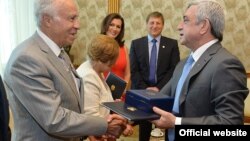 Фотография - пресс-служба президента Армении 