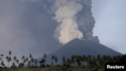 Agung dagy, Indoneziýa 