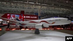 ماکت هواپیمای مشترکی که توسط شرکت چینی کومک رونمایی شده است