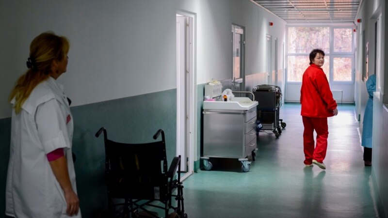 Gărzile medicale ar putea fi incluse în vechimea în muncă calculată la pensionare. Un proiect de lege, în dezbatere parlamentară