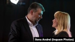 Marcel Ciolacu, președintele PSD și noul prim-ministru, este cel care a numit-o pe Gabriela Firea pentru un nou mandat la Ministerul Familiei, deși în presă apăruseră deja informații despre „căminele groazei”.