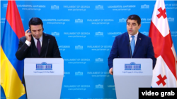 საქართველოსა და სომხეთის პარლამენტების თავმჯდომარეების ერთობლივი ბრიფინგი