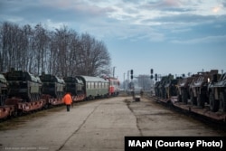 Romania Arrival of the train carrying the Leclerc at the Voila railway