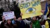 На 3 март пред сградата на президентството в София се проведе протест срещу войната в Украйна. 